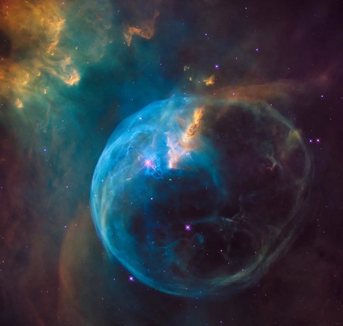 深宇宙の星雲